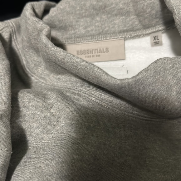 NWT! Fear of God Essentials Relaxed Mock Neck Sweatshirt XL Dark Oatmeal Grey - Picture 7 of 12